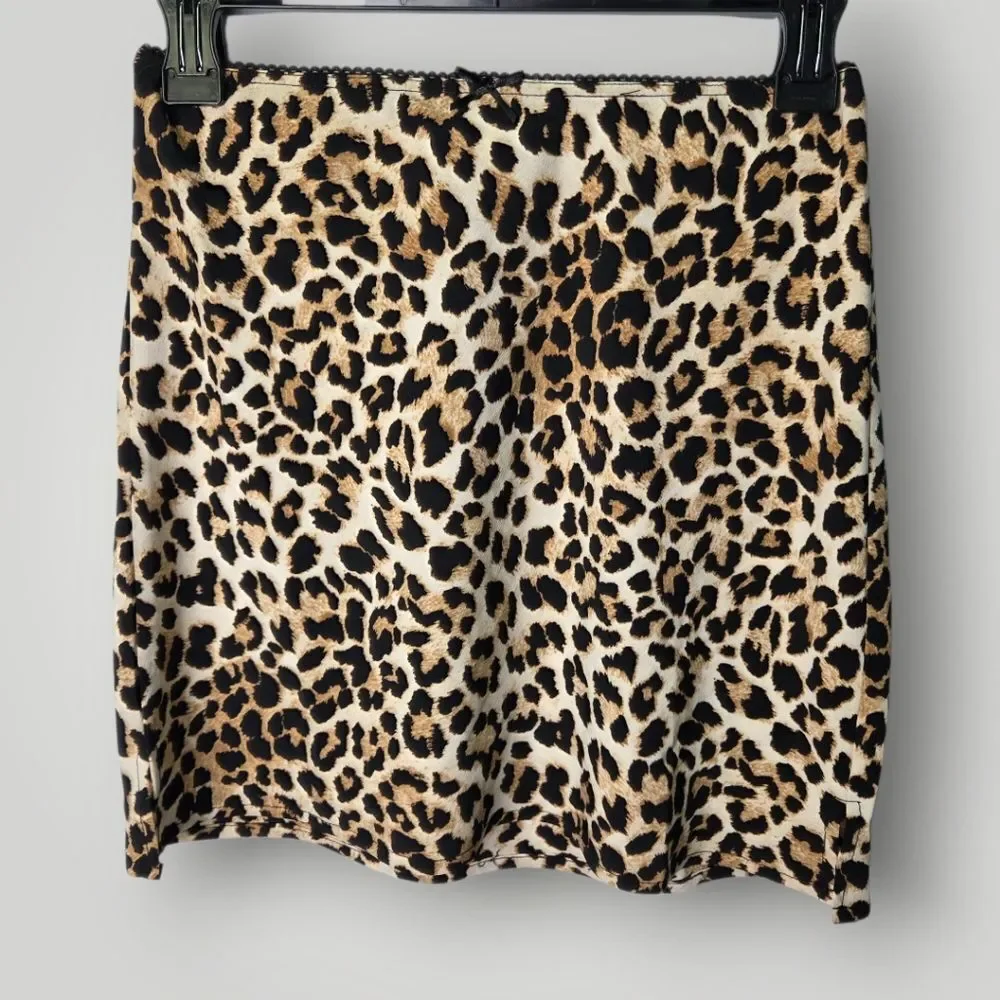 Topshop Mini Skirt Leopard Satin Lace Trim Bow Detail Size US 2